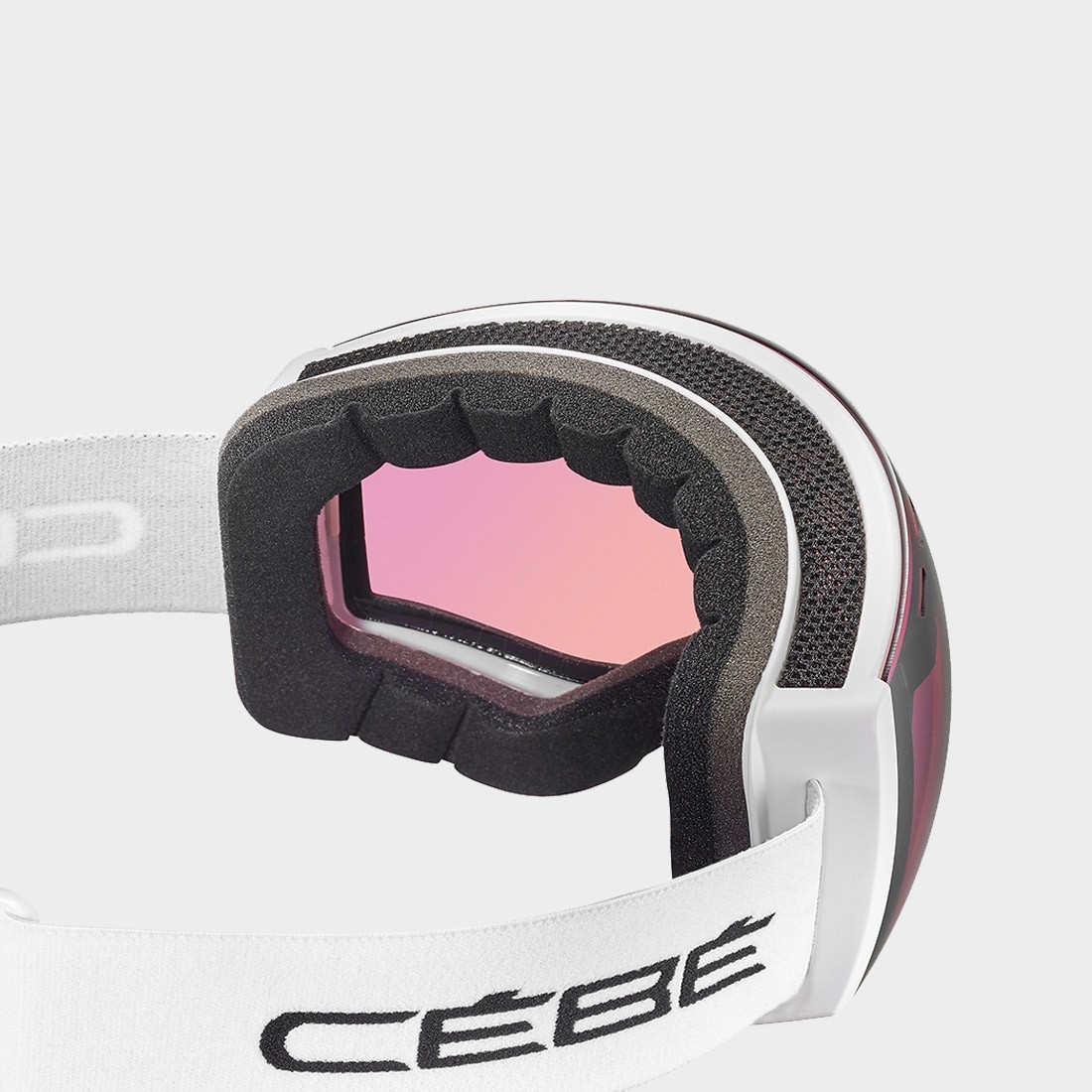 Cébé Fanatic M White NXT Variochrom - masque de ski photochromique  –  Top N Sport, professionnel du matériel de ski d'occasion